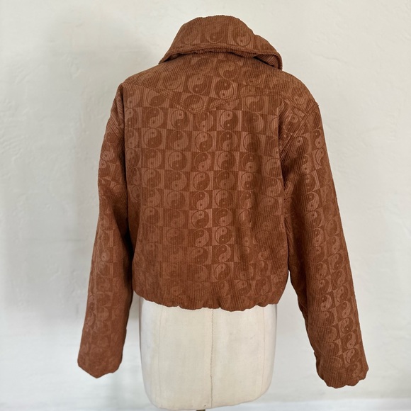 Urban Outfitters YinYang Puffer Coat - Picture 3 of 5